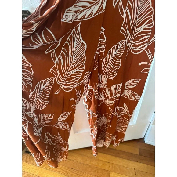 Forever21 Contemporary Women’s size Small jumpsuit - Picture 6 of 9